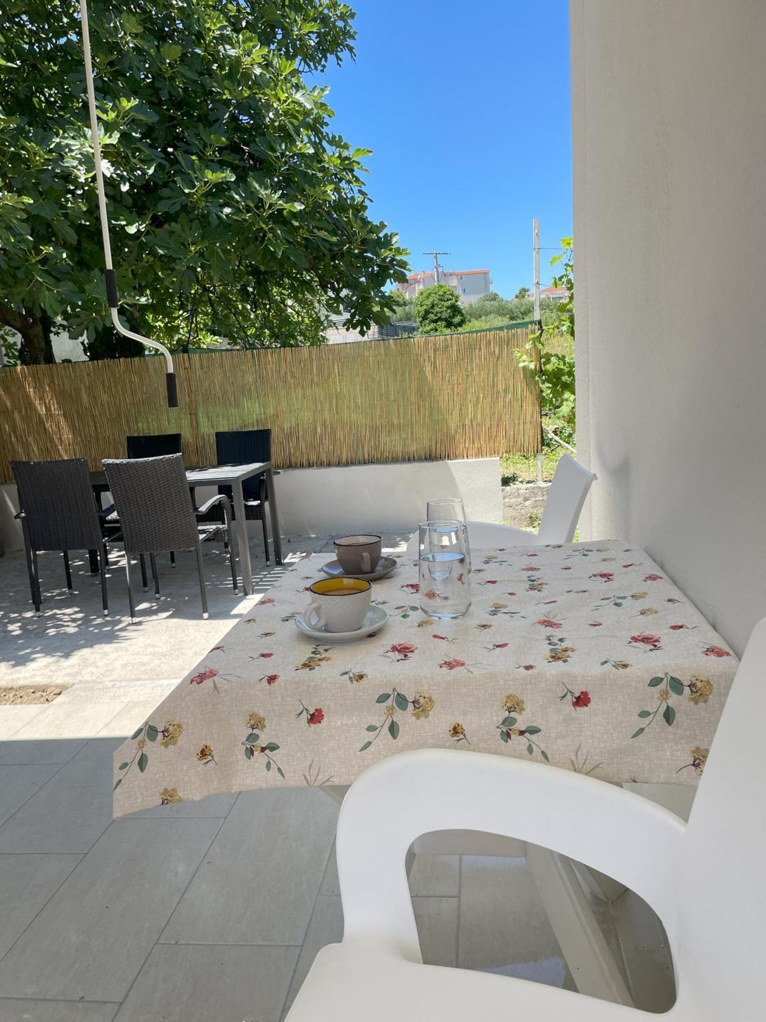 Ferienwohnung Penny Epetium Stobreč Exterior foto